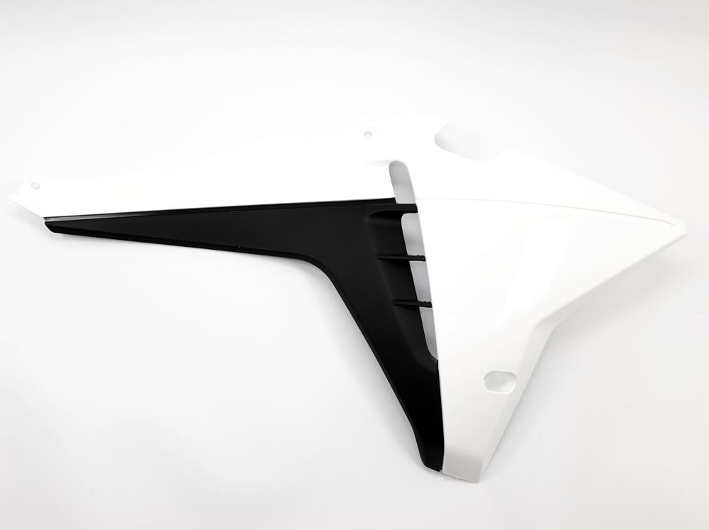 Fantic_Original_Kuehlerverkleidung_rechts_weiss_09763005 Fantic Original Kühlerverkleidung rechts weiß - XE / XM 50 2023- | XEF / XMF 125 2023-