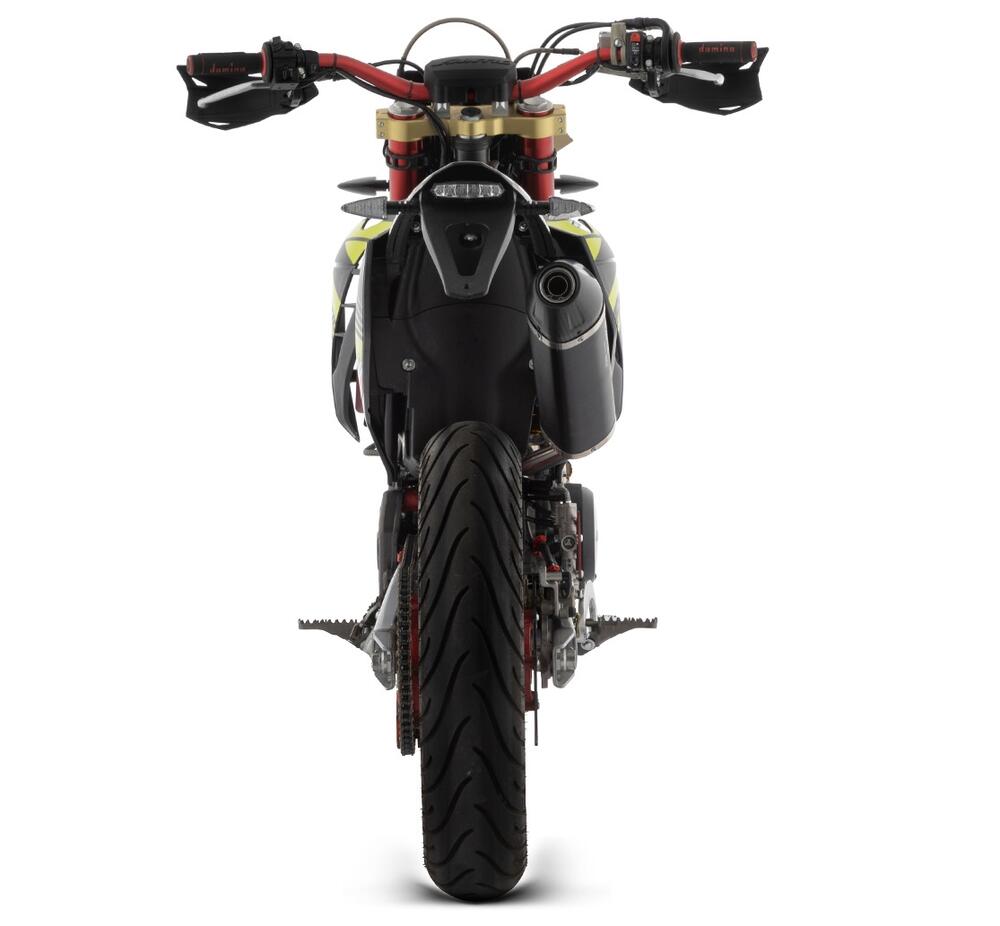 Arrow Dark Thunder Auspuff Euro5 - Fantic XMF 125 2023- / XEF 125 2023-