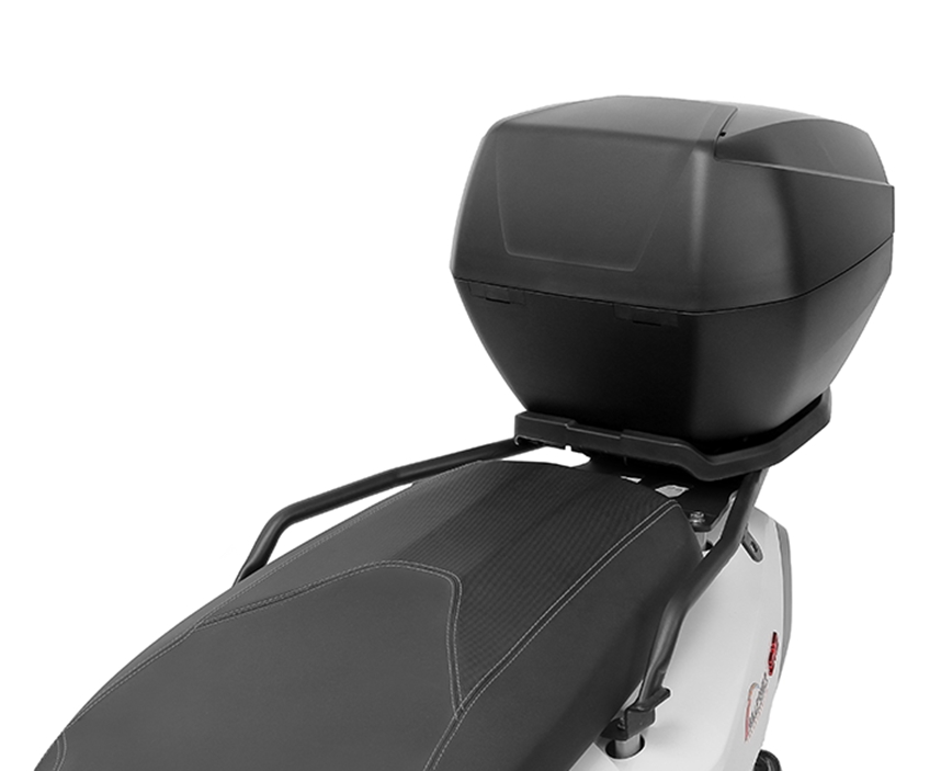 Furchtlos-SHIELD-S-Eco-Topcase-35-Liter-schwarz-inkl-Montagekit-FU02TCPL000S14EX-100001-montiert-am-Roller